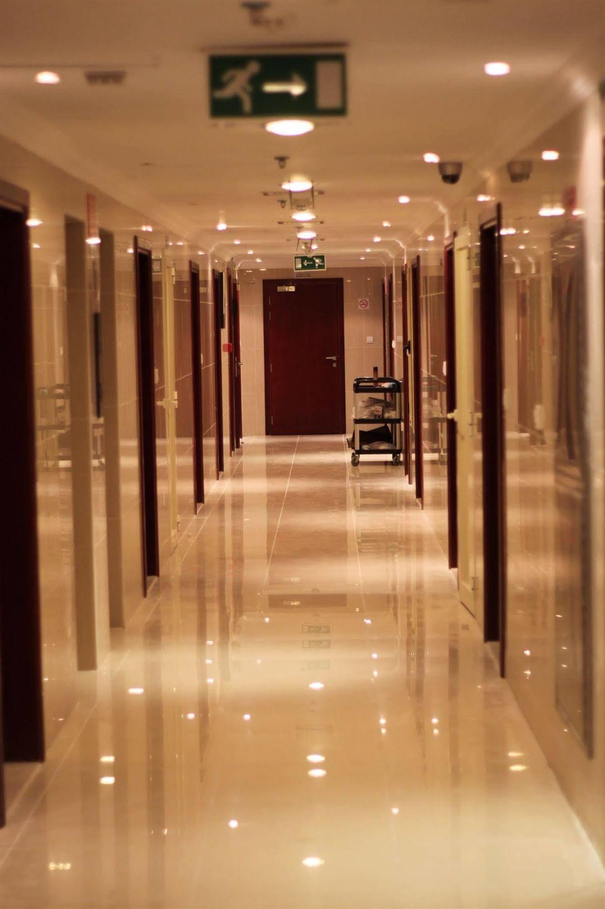 Africana Hotel Dubai Exterior photo